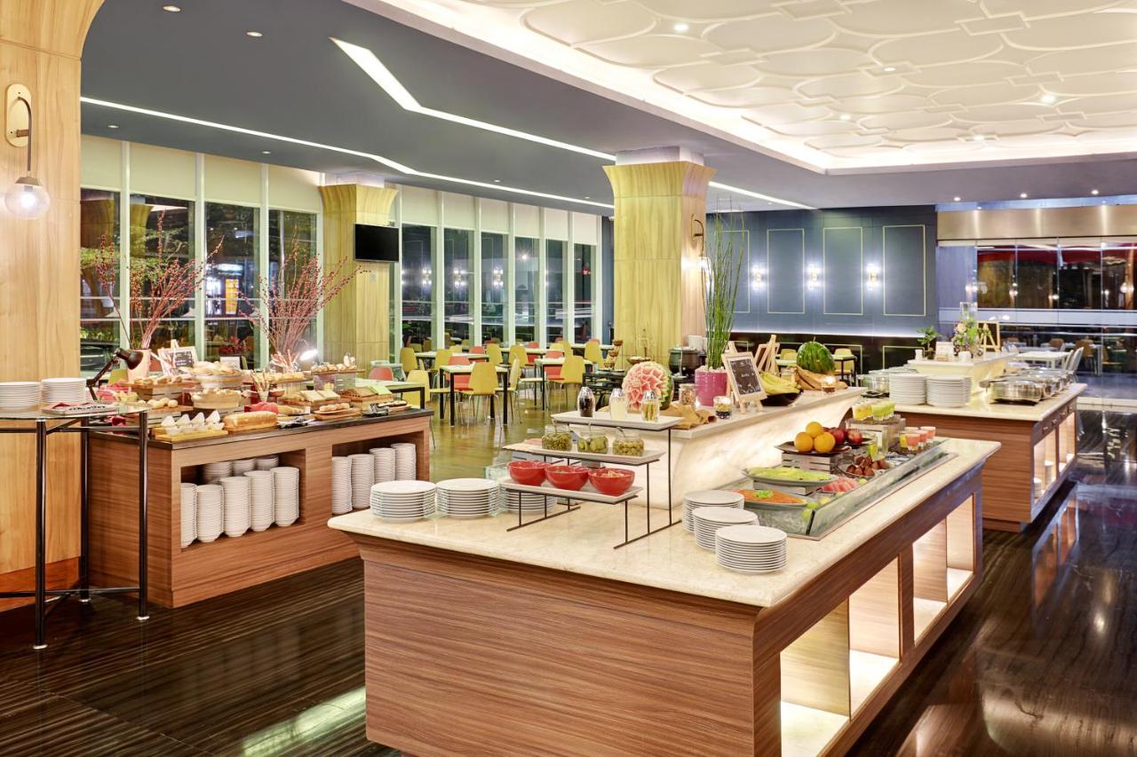 เมอร์เคียว บันดุง เนซา ซูปรัตมาน Hotel ภายนอก รูปภาพ